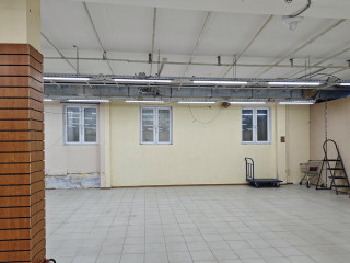 Фотография Аренда магазина, 1300 м² , Спортивная улица 17  №8