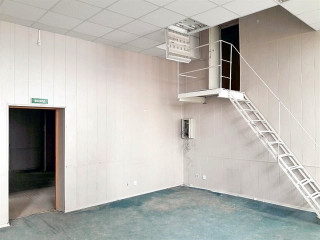 Фотография Аренда склада, 109 м² , улица Швецова   №6