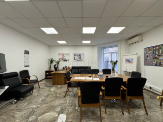 Фотография Аренда офиса, 175 м² , Лесная улица 43  №6