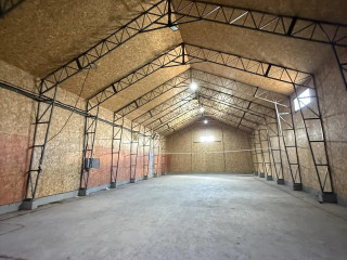 Фотография Аренда помещения свободного назначения, 440 м² , Революционная улица 42  №3