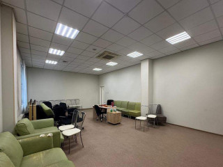 Фотография Аренда помещения свободного назначения, 560 м² , проспект Космонавтов 6А  №4