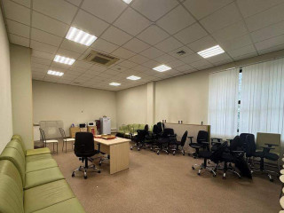 Фотография Аренда помещения свободного назначения, 560 м² , проспект Космонавтов 6А  №2