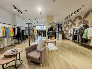 Фотография Аренда магазина, 128 м² , Хохрякова ул 74  №4