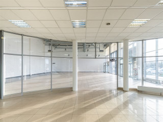 Фотография Аренда помещения свободного назначения, 2050 м² , Софийская улица   №11