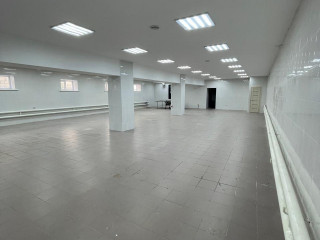 Фотография Аренда помещения свободного назначения, 315 м² , Праволинейная улица 1  №2