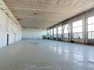 Фотография Аренда склада, 2350 м² , улица Оптиков   №9