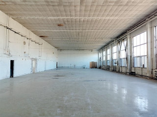 Фотография Аренда склада, 2350 м² , улица Оптиков   №8