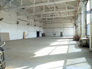 Фотография Аренда склада, 2350 м² , улица Оптиков   №2