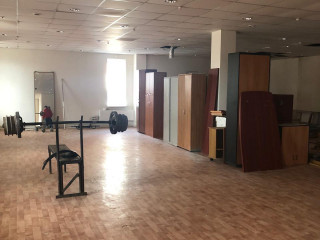 Фотография Аренда помещения свободного назначения, 700 м² , улица Авенариуса 1  №2