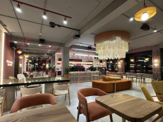 Фотография Продажа помещения свободного назначения, 360 м² , Черкасская улица №7 Фотография Продажа помещения свободного назначения, 360 м² , Черкасская улица №7