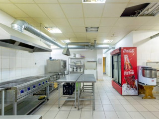 Фотография Аренда помещения свободного назначения, 288 м² , площадь Конституции   №3