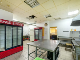 Фотография Аренда помещения свободного назначения, 288 м² , площадь Конституции   №7