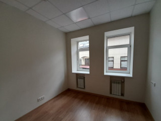 Фотография Аренда помещения свободного назначения, 673 м² , Подсосенский переулок 23с6  №7