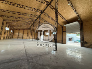 Фотография Аренда склада, 900 м² , Революционная улица 42  №2