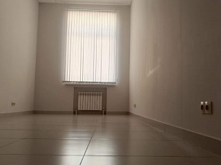 Фотография Аренда офиса, 22 м² , улица Исаева 10  №2