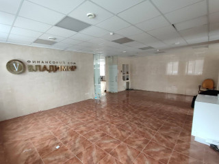 Фотография Продажа помещения свободного назначения, 421 м² , Малахитовая улица 27Б  №3