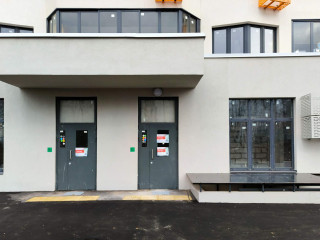 Фотография Аренда помещения свободного назначения, 50 м² , деревня Малые Вязёмы 10 №1 Фотография Аренда помещения свободного назначения, 50 м² , деревня Малые Вязёмы 10 №1
