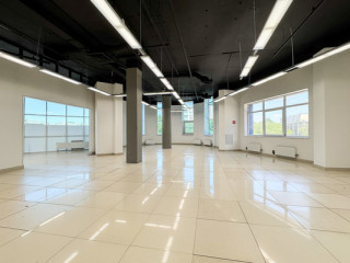 Фотография Аренда магазина, 300 м² , Космонавтов пр-кт 86  №3