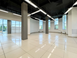 Фотография Аренда магазина, 300 м² , Космонавтов пр-кт 86  №9
