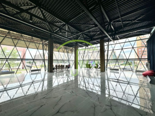 Фотография Аренда магазина, 3000 м² , Дунайский проспект 27к1  №13
