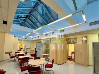 Фотография Аренда магазина, 469 м² , Невский проспект 137  №5