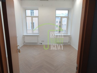Фотография Аренда офиса, 603 м² , Невский проспект 111/3  №6