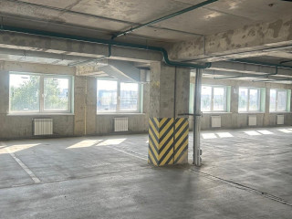 Фотография Аренда помещения свободного назначения, 830 м² , Пяловская улица 1  №2