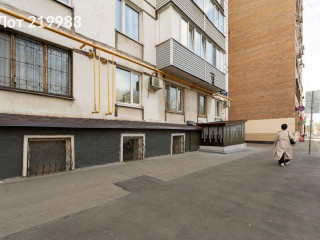 Фотография Аренда помещения свободного назначения, 142 м² , Суворовская улица 22  №4