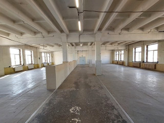 Фотография Аренда склада, 672 м² , улица Швецова   №2