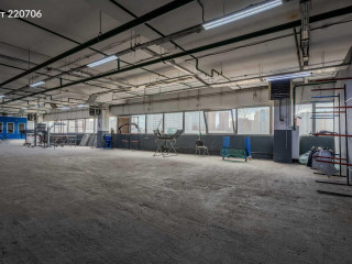 Фотография Аренда помещения свободного назначения, 1046 м² , улица Лобачевского 114  №20