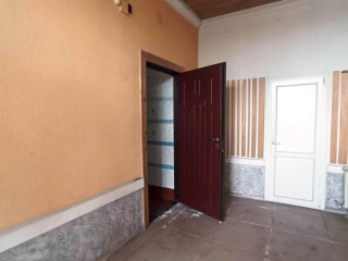 Фотография Продажа помещения свободного назначения, 73 м² , улица Нижняя Дебря 39  №2