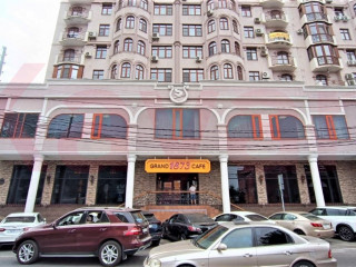 Фотография Аренда помещения свободного назначения, 423 м² , Гимназическая улица №1