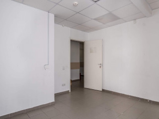Фотография Продажа помещения свободного назначения, 132 м² , Лесная улица 10 №13 Фотография Продажа помещения свободного назначения, 132 м² , Лесная улица 10 №13