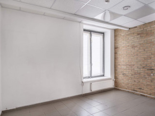 Фотография Продажа помещения свободного назначения, 132 м² , Лесная улица 10 №16 Фотография Продажа помещения свободного назначения, 132 м² , Лесная улица 10 №16