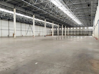 Фотография Аренда склада, 4322 м² , улица Салова   №12