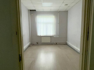Фотография Аренда склада, 4322 м² , улица Салова   №3