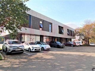 Продажа помещения свободного назначения 1120 м² улица Стасова