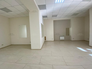 Фотография Аренда помещения свободного назначения, 100 м² , улица Космонавта Комарова 33  №5