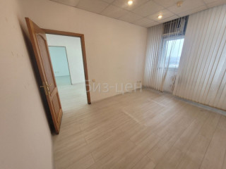 Фотография Аренда офиса, 41 м² , площадь Конституции 2  №2