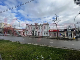 Аренда помещения свободного назначения 273 м² Красная улица  