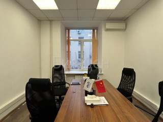 Аренда офиса 130 м² Лесная улица 43