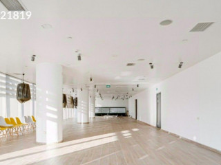 Аренда офиса 603 м² Ленинградская улица 25