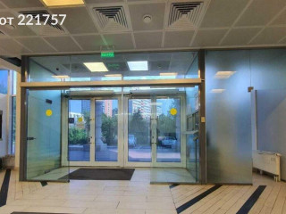 Фотография Аренда помещения свободного назначения, 893 м² , улица Кутузова 11к2  №1