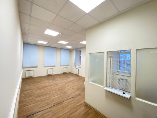 Фотография Аренда помещения свободного назначения, 70 м² , улица Ленина 65  №4