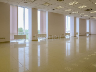 Фотография Аренда офиса, 295 м² , Мельничная улица 8Л  №2 Фотография Аренда офиса, 295 м² , Мельничная улица 8Л  №2