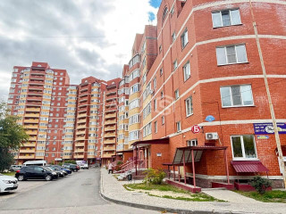 Фотография Аренда помещения свободного назначения, 100 м² , Фабричная улица 3 №10 Фотография Аренда помещения свободного назначения, 100 м² , Фабричная улица 3 №10