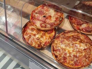 Фотография Продажа магазина, 565 м² , 1-я Заречная улица №6 Фотография Продажа магазина, 565 м² , 1-я Заречная улица №6