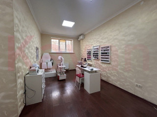 Фотография Продажа офиса, 35 м² , улица Сурикова №5 Фотография Продажа офиса, 35 м² , улица Сурикова №5