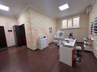 Фотография Продажа офиса, 35 м² , улица Сурикова №6 Фотография Продажа офиса, 35 м² , улица Сурикова №6