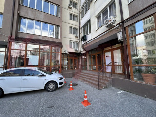 Фотография Продажа офиса, 35 м² , улица Сурикова №11 Фотография Продажа офиса, 35 м² , улица Сурикова №11